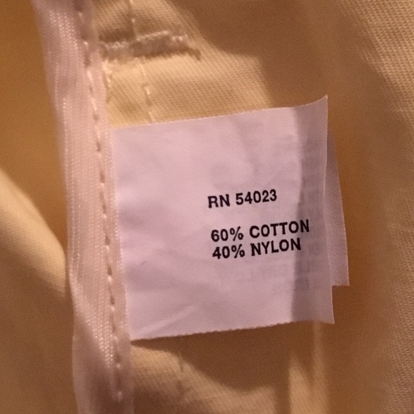 GAP yellow short trench jacket. - Picture 7 of 7